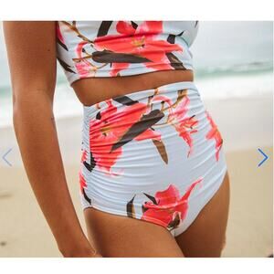 Albion Fit Sea Glass Ruched High-Waisted Bottoms Size Large